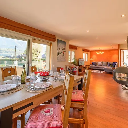 Holiday home La Des Pecheurs, Maison De Famille Avec Vue Imprenable - Lla Selections By Location Annecy Saint-Jorioz