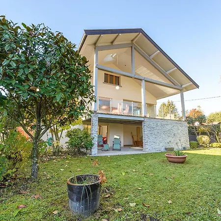 Holiday home La Des Pecheurs, Maison De Famille Avec Vue Imprenable - Lla Selections By Location Annecy Saint-Jorioz
